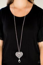 Load image into Gallery viewer, Classic Casanova - White